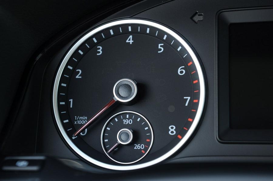  Volkswagen Tiguan 2011 года  (фото 68 из 146)